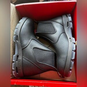 Redback Red Shoe Box